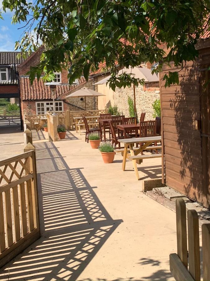 The Boot And Shoe Inn Flintham Exterior foto